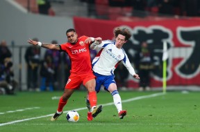 爱游戏包含赛前上海海港备战欧冠，止住颓势细节曝光，更衣室稳定，球队文化再被提及的词条